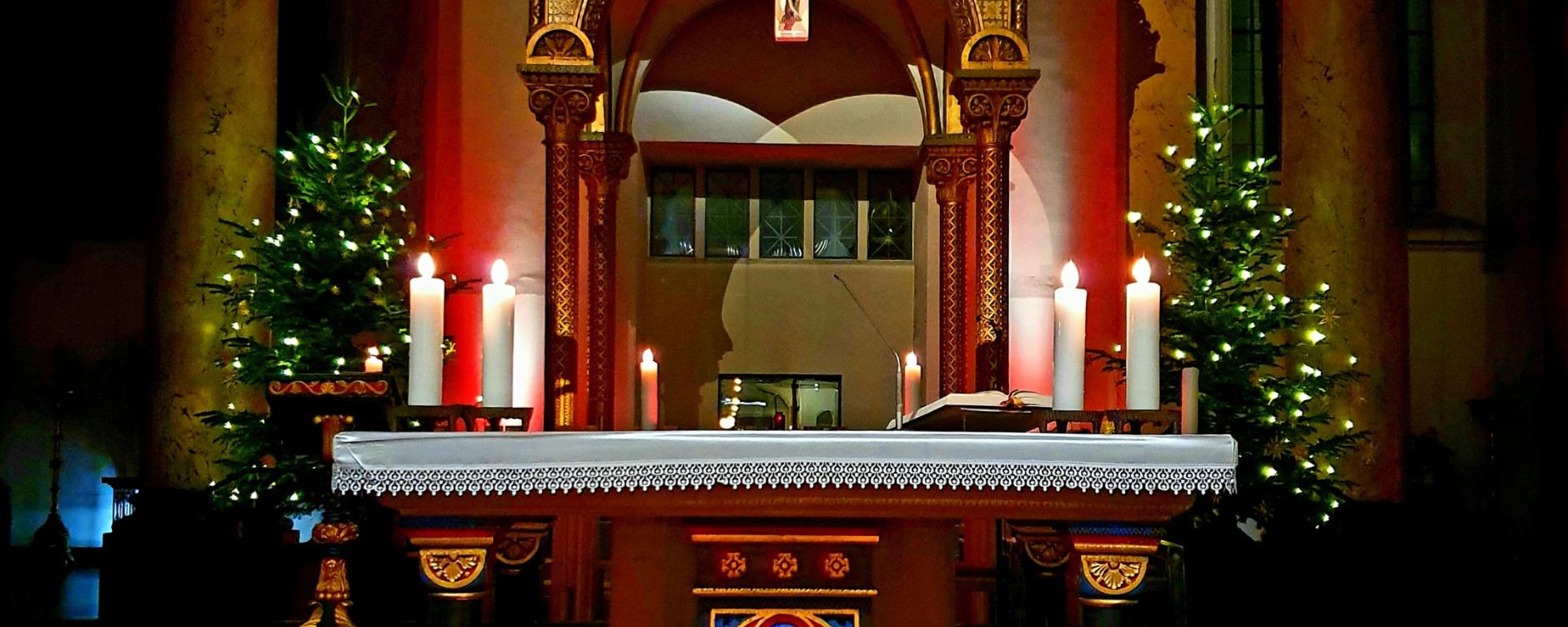 Eintrittskarten für die Christmette in St. Dionysius sichern! Eintrittskarten für die Christmette in St. Dionysius sichern!