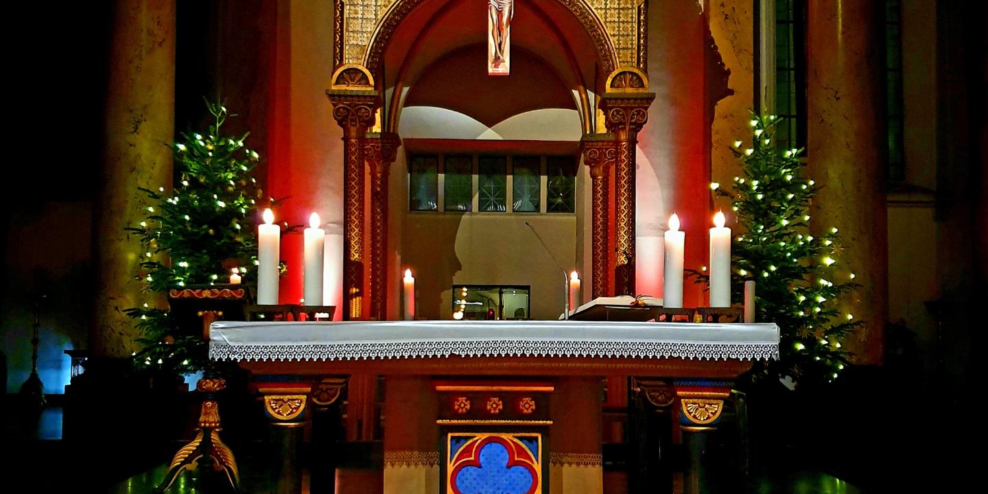 Eintrittskarten für die Christmette in St. Dionysius sichern! Eintrittskarten für die Christmette in St. Dionysius sichern!